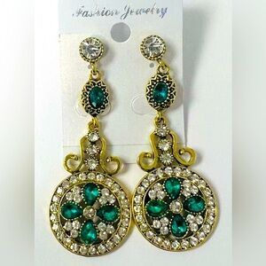 Fashion Jewelry Gold-Tone Emerald Green Crystal Drop Earrings NWOT